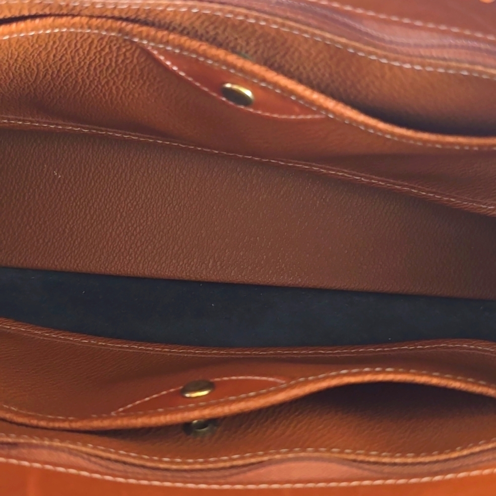 Dooney & Bourke Vintage Black and Tan  Crossbody Bag with Gold Hardware A2959723 - Picture 9 of 9